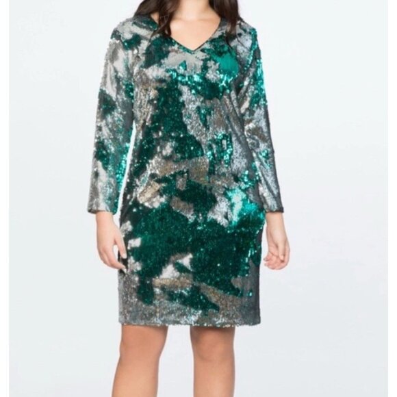 NWT ELOQUII Long Sleeve V-Neck Reversible Sequin Dress Silver Green Sz 24 Party - Picture 1 of 13